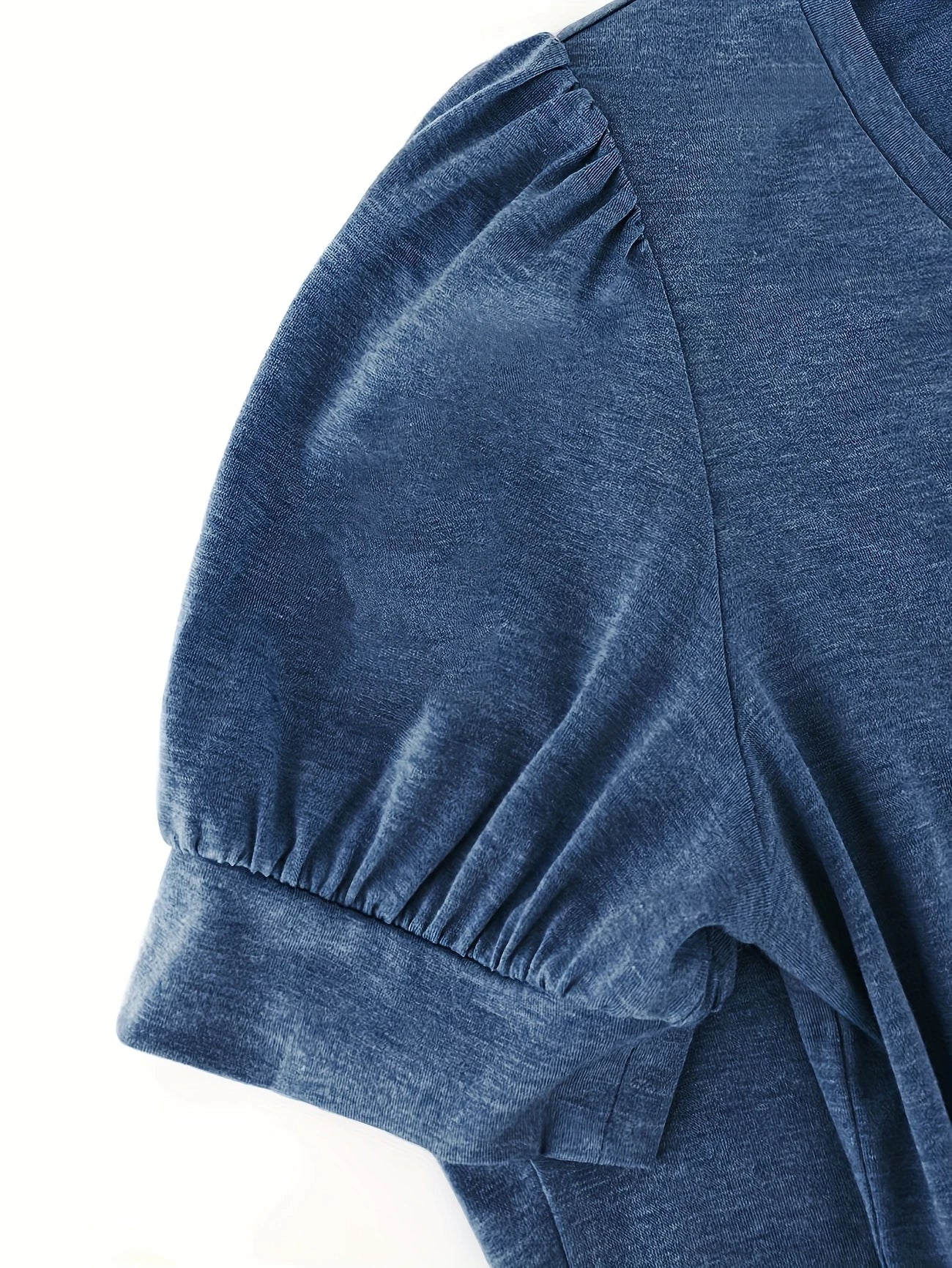 Ambrose | Kurzarm-Shirt mit atmungsaktiven Blütenblättern