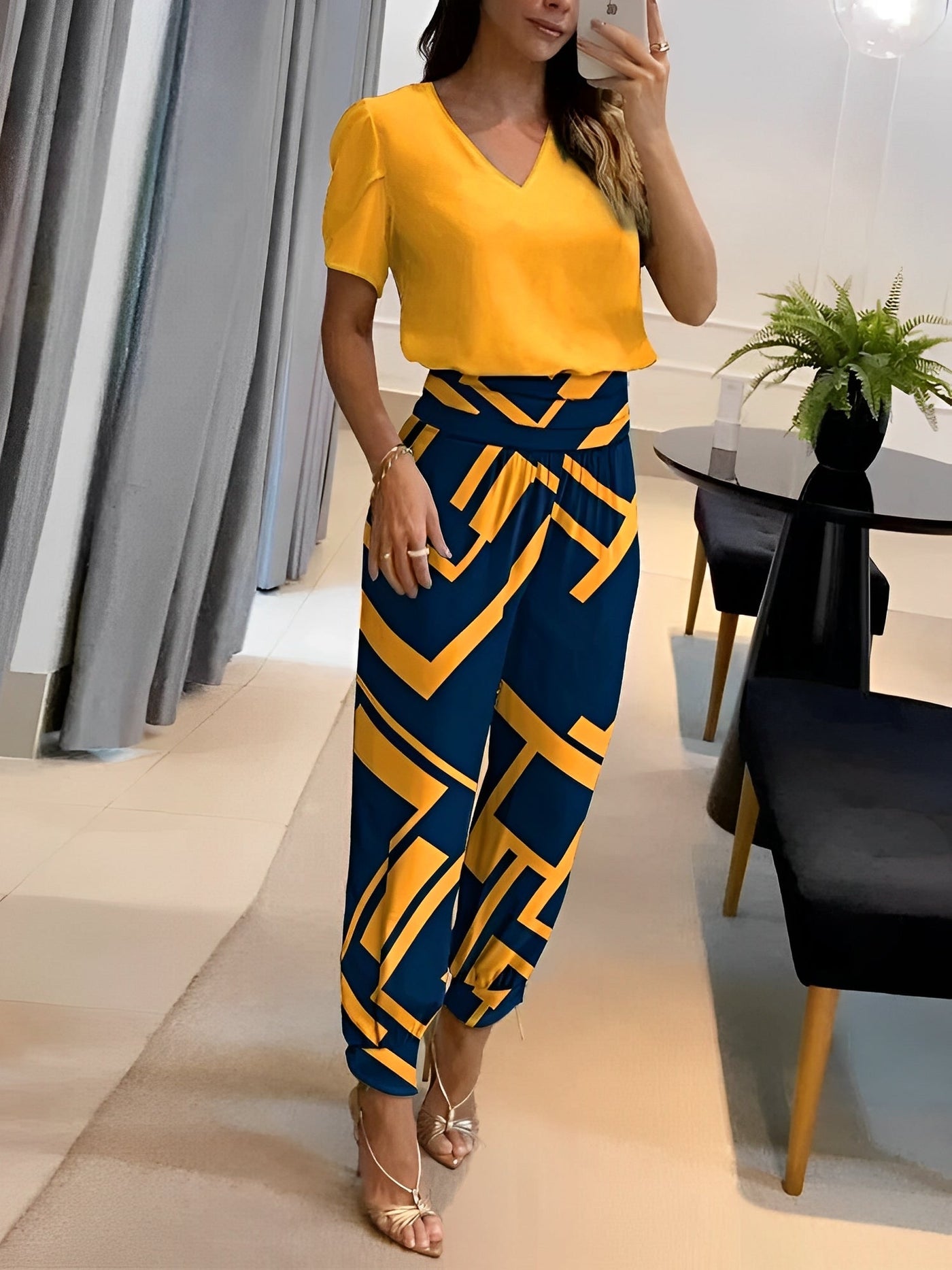 Monna - Lässiges und elegantes Set für Damen