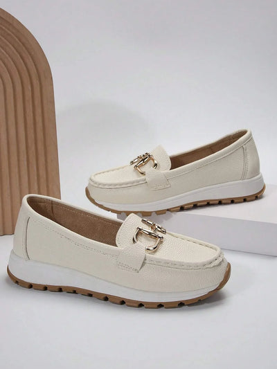 Bequeme Damen-Loafers mit elegantem Metallakzent