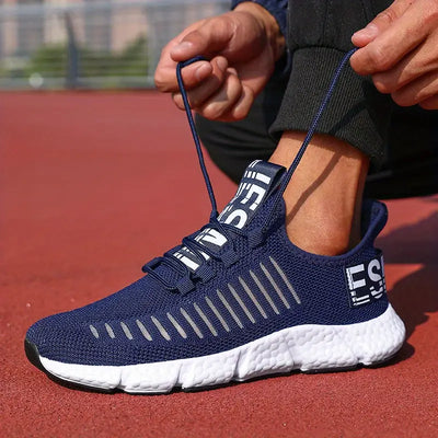 Marta | Atmungsaktive Adidas-Schuhe mit Streifen