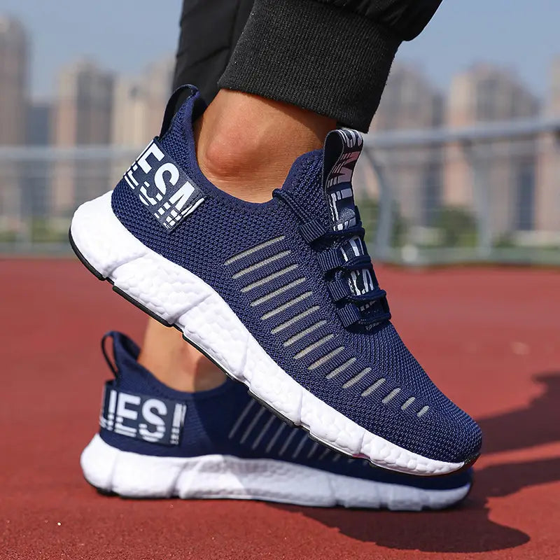 Marta | Atmungsaktive Adidas-Schuhe mit Streifen