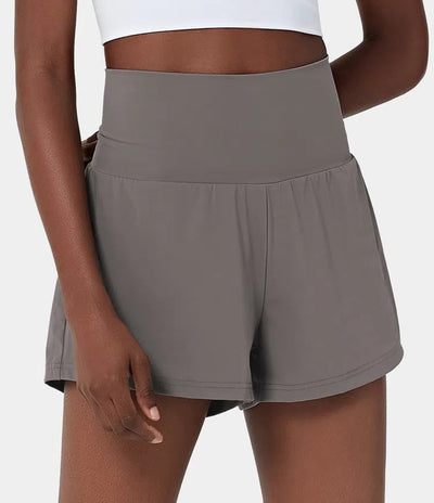 Phoebe |  2-in-1 Yoga-Shorts mit hoher Taille und Seitentaschen