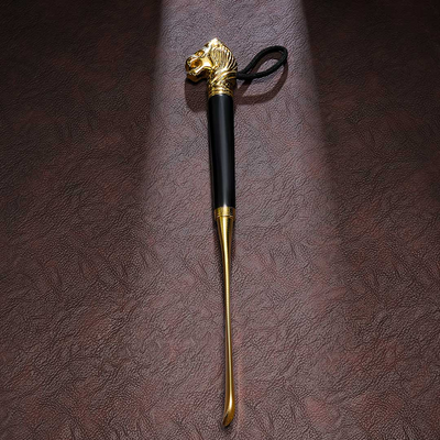 Königlicher Hosenbügel