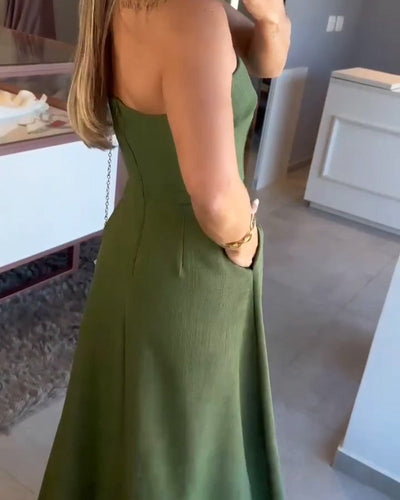 Annie - Elegantes trägerloses Midikleid