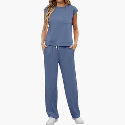 Zweiteiliges Sommer Set für Damen mit Kappärmeln und Taschen