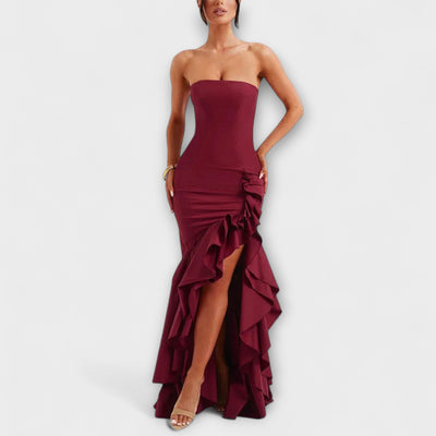 Zuri - Asymmetrisches Off-Shoulder Maxi-Kleid in Slim Fit