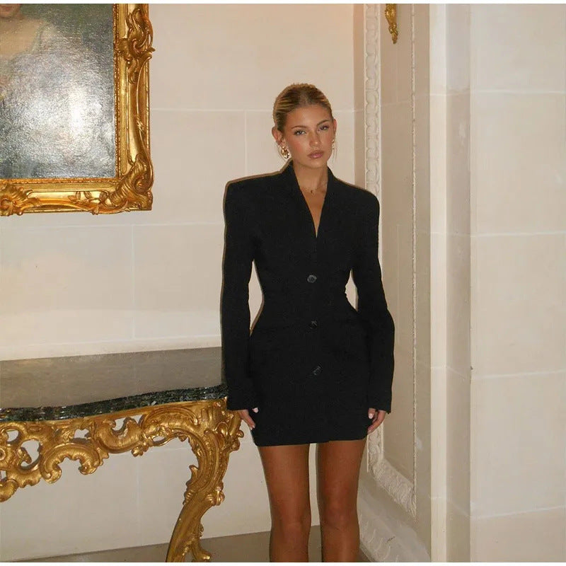 Valentina - Elegantes Damenkleid, hohe Taille und V-Ausschnitt