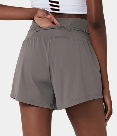 Phoebe |  2-in-1 Yoga-Shorts mit hoher Taille und Seitentaschen