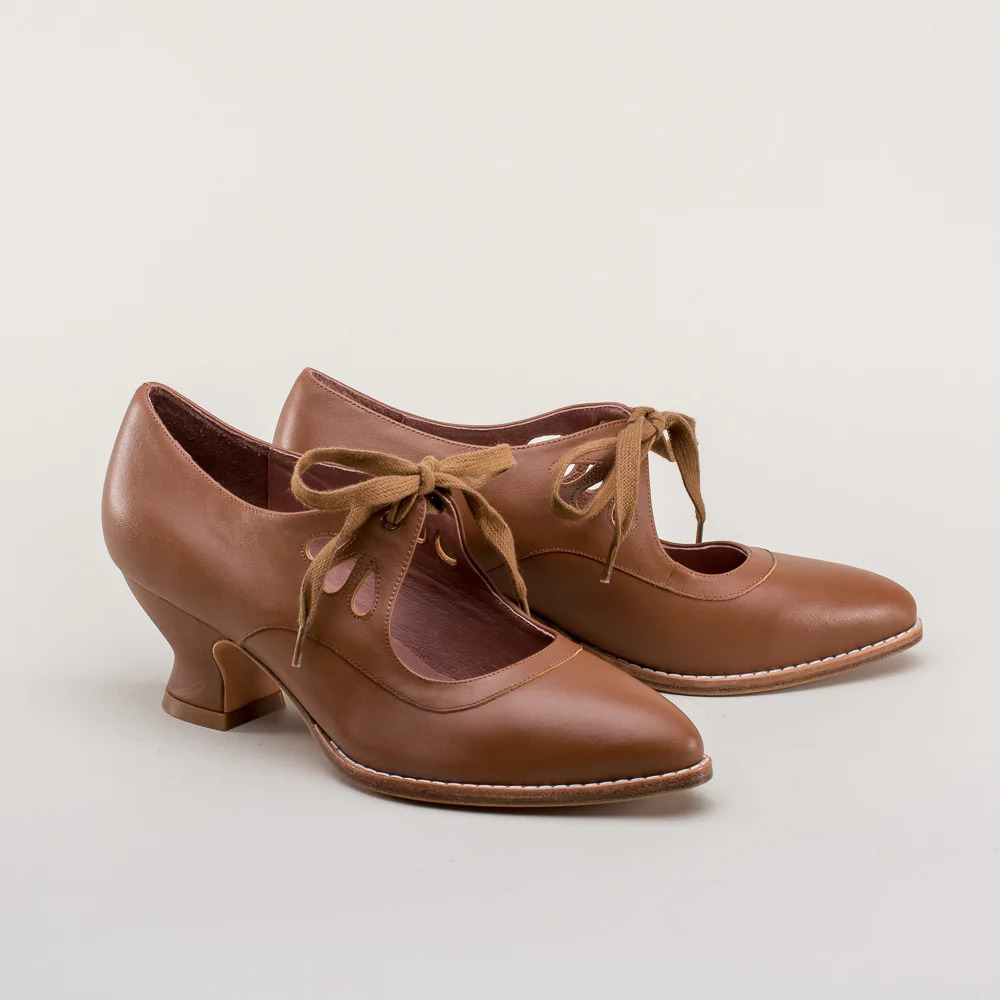 Sheridan - Orthopädische Schnürschuhe für Damen mit Absatz