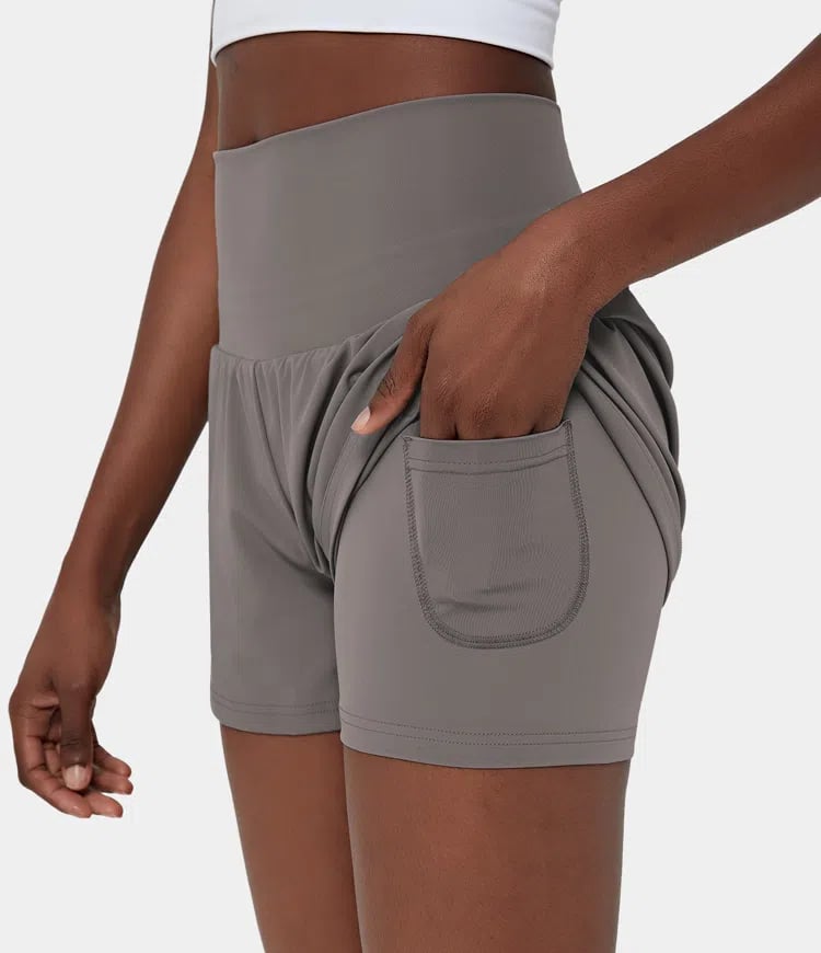 Phoebe |  2-in-1 Yoga-Shorts mit hoher Taille und Seitentaschen