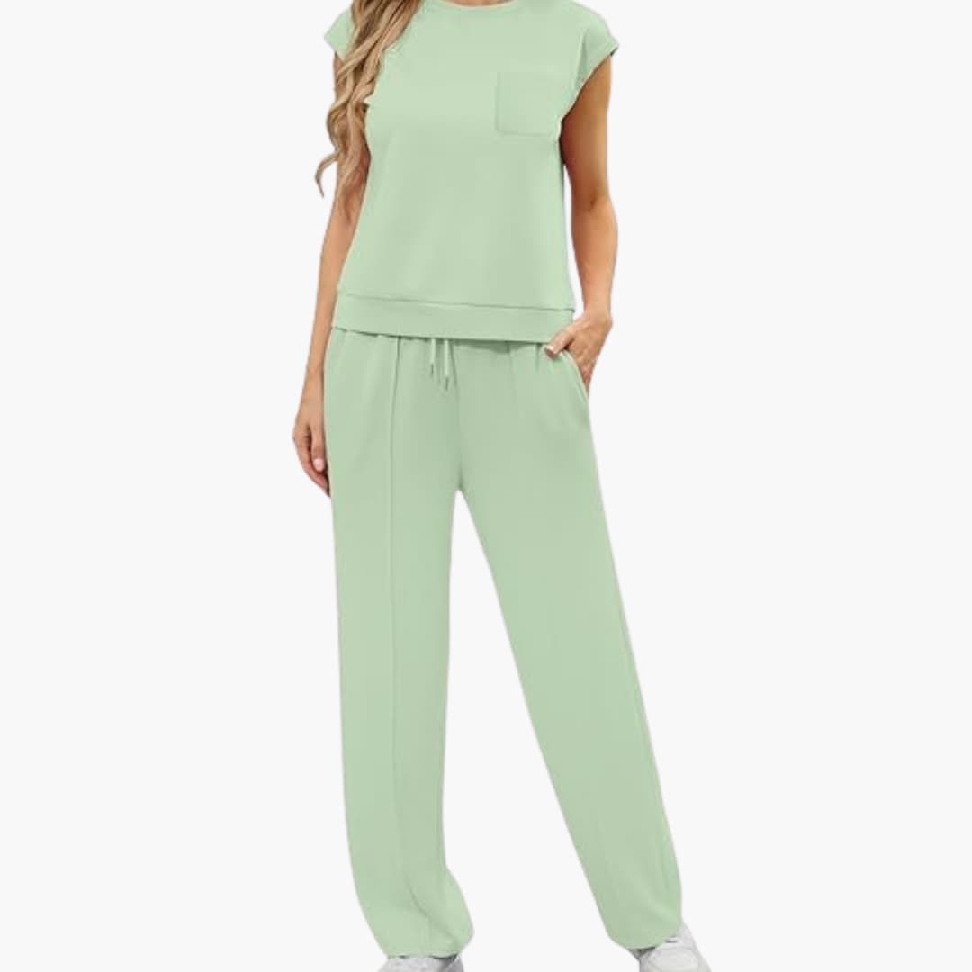 Zweiteiliges Sommer Set für Damen mit Kappärmeln und Taschen