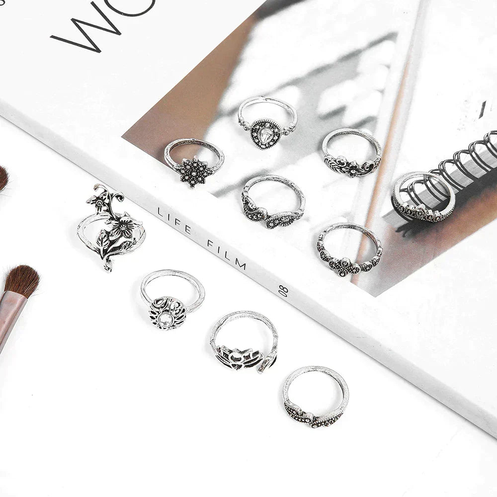 Set mit Ringen in Antik Silber mit verzauberten Details