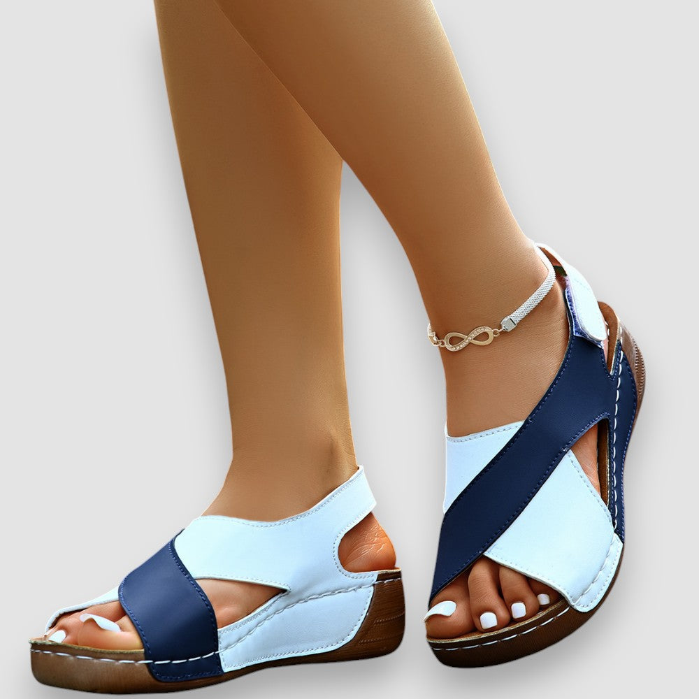 Laurel | Comfortable Walking Sandals