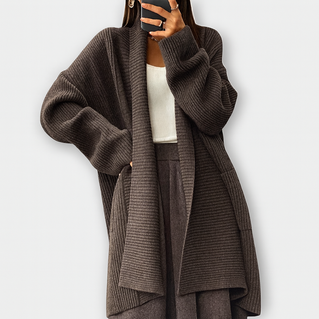 Gemütlicher Strick-Cardigan – Entspannte neutrale Lage