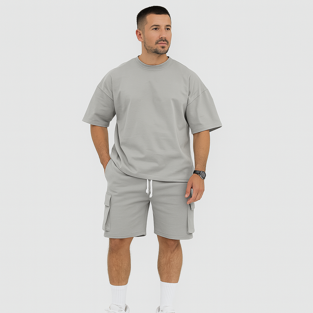 Herren-Sportbekleidungsset – Atmungsaktives Polyester-Rundhals-T-Shirt & Shorts mit Kordelzug und Taschen
