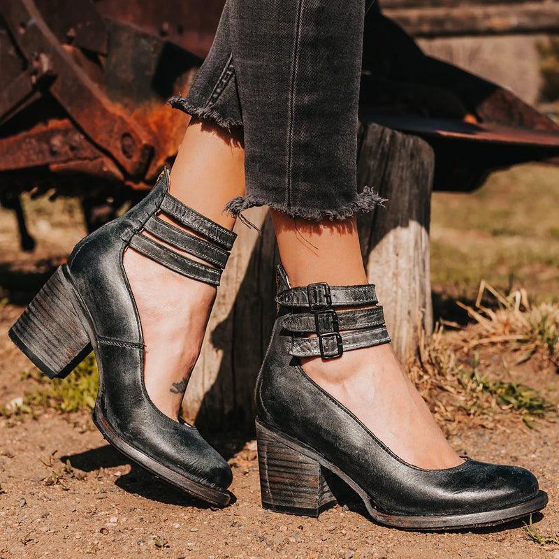Bella™ - Bequemer und stilvoller orthopädischer Schuh