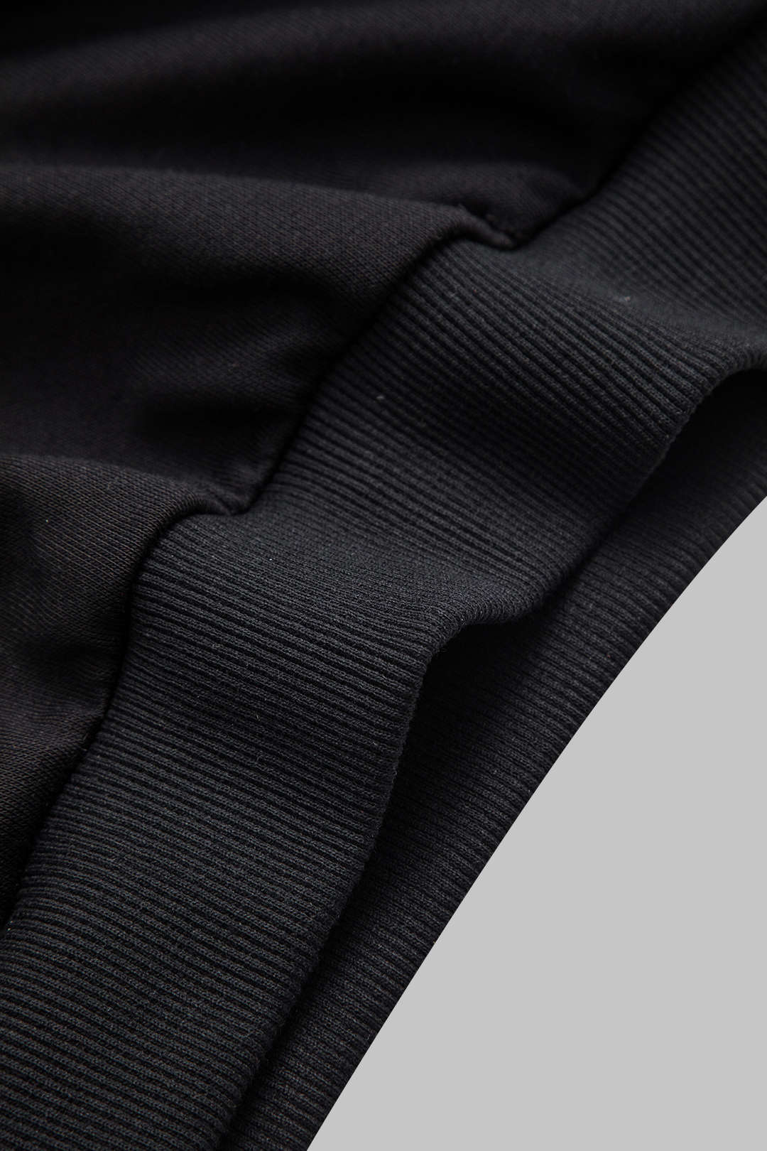 Leonie | Sportliches Zweiteiler-Set mit Schleifen-Details