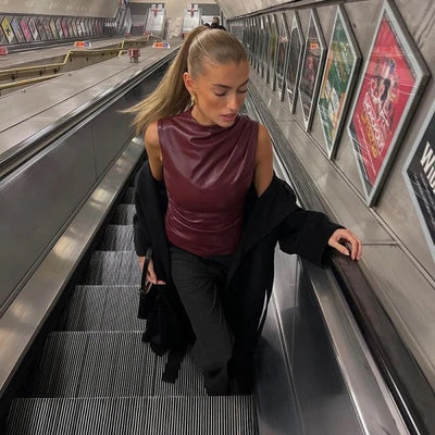 Damen Ärmelloses Leder-Top in Bordeaux mit Taillierter Passform – Nila