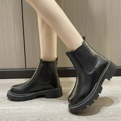 Alastrina | Modische und mühelose Sommerstiefel