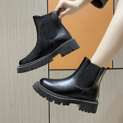 Alastrina | Modische und mühelose Sommerstiefel