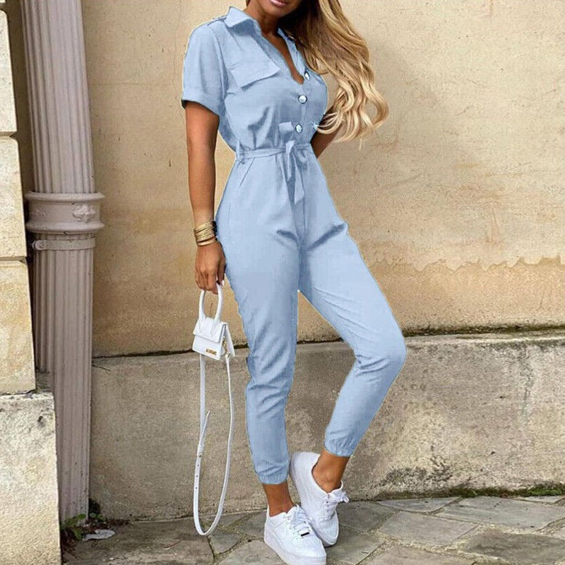 Damen Jumpsuit – Taillierter Schnitt mit Gürtel – Kurzarm – Streifenmuster – Knopfleiste