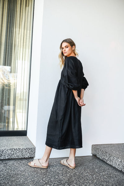 Aleah | FLORENCE MIDI KLEID - Schwarz