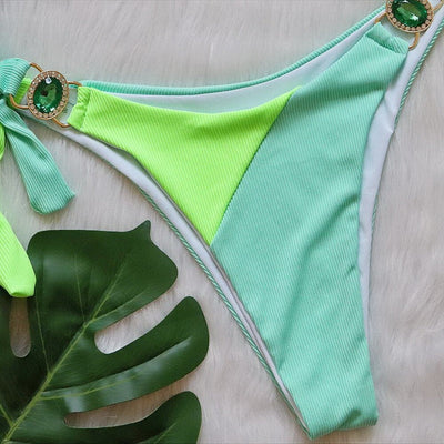 Bella - Funkelnde Eleganz & Sexy Ausstrahlung