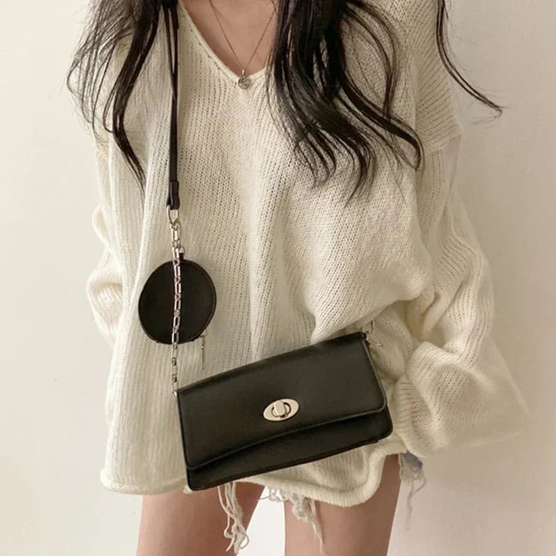 Lockerer Pullover mit V-Ausschnitt