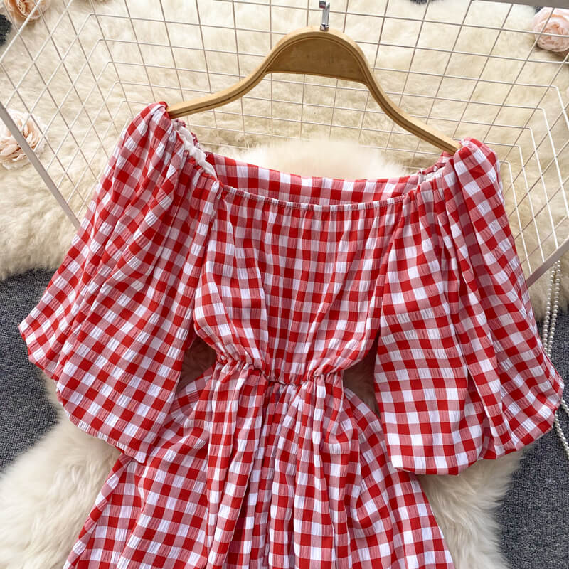 Modisches Damenkleid mit Karree-Ausschnitt & Puffärmeln – Selina