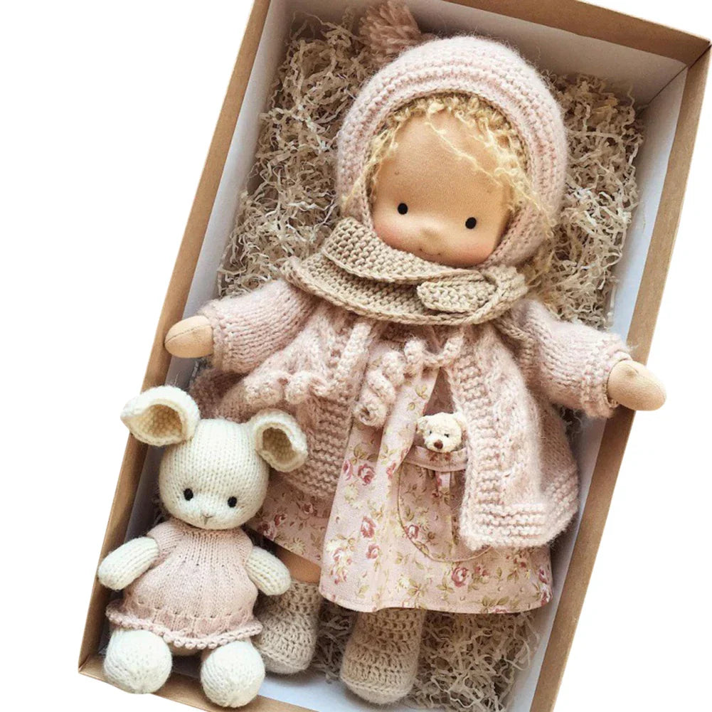 Avelena | Waldorf Puppe Mädchen Plus