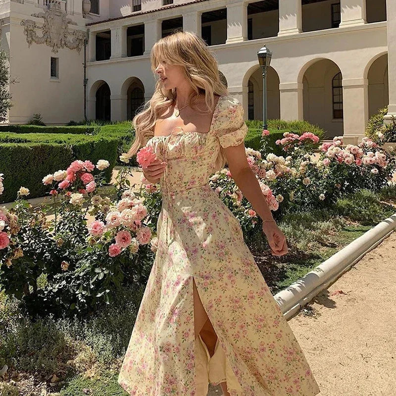 Leichtes & Stylisches Sommerkleid mit Blumenprint und Puffärmeln – Elina