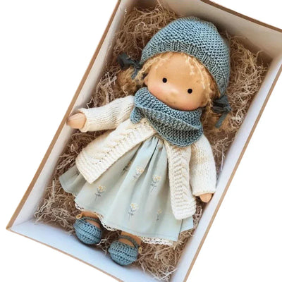 Avelena | Waldorf Puppe Mädchen Plus