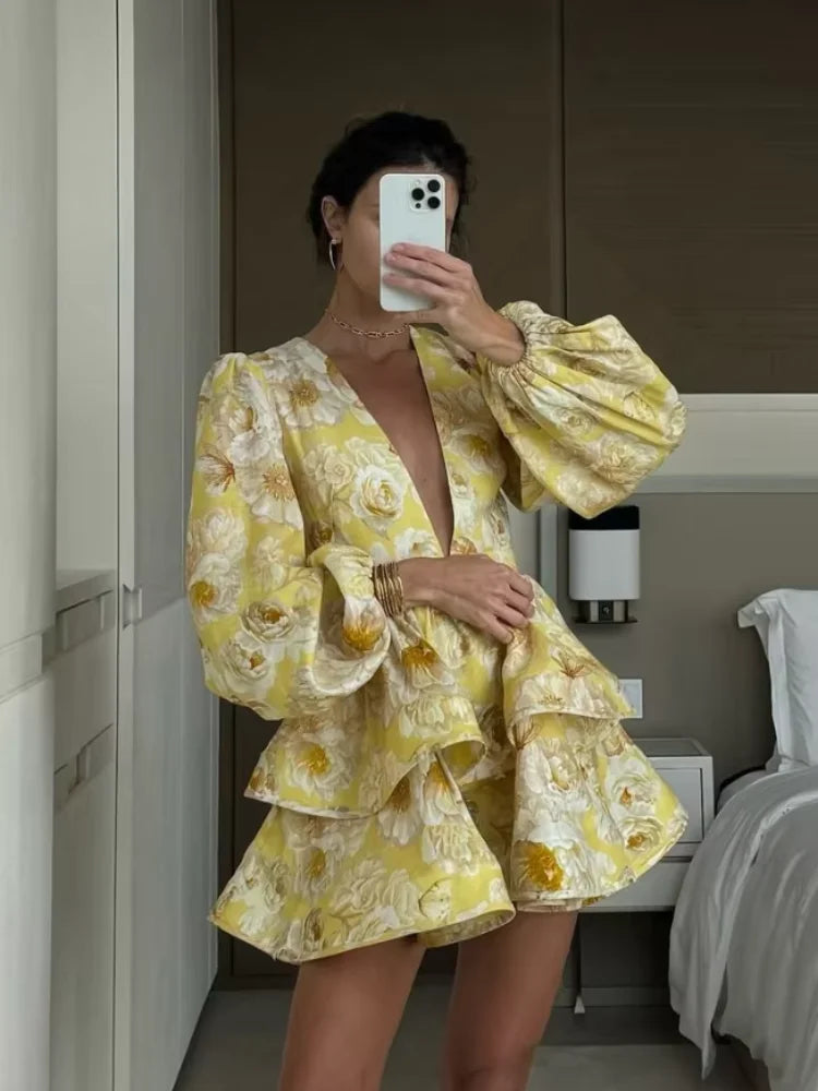 Annalena | Geblümtes Rüschenkleid