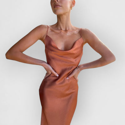 Daira | Elegantes Satinkleid