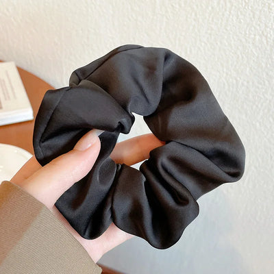 Avelena | High-Sense Damen Seiden Scrunchie