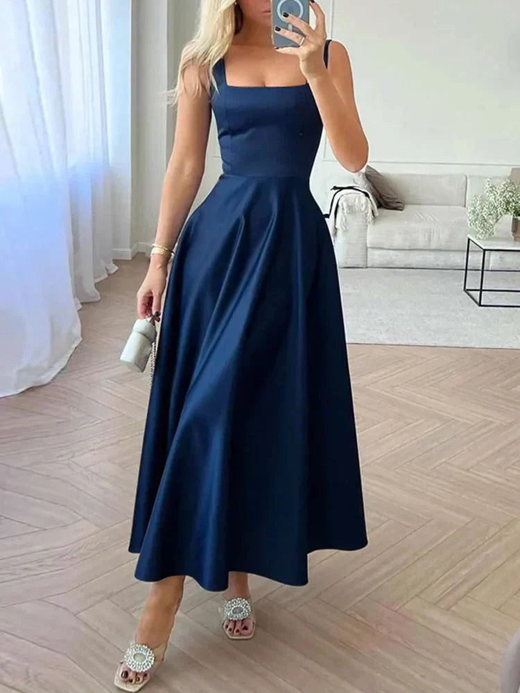 Serena | Elegantes Midikleid Satin A-Linie mit Spaghettiträgern