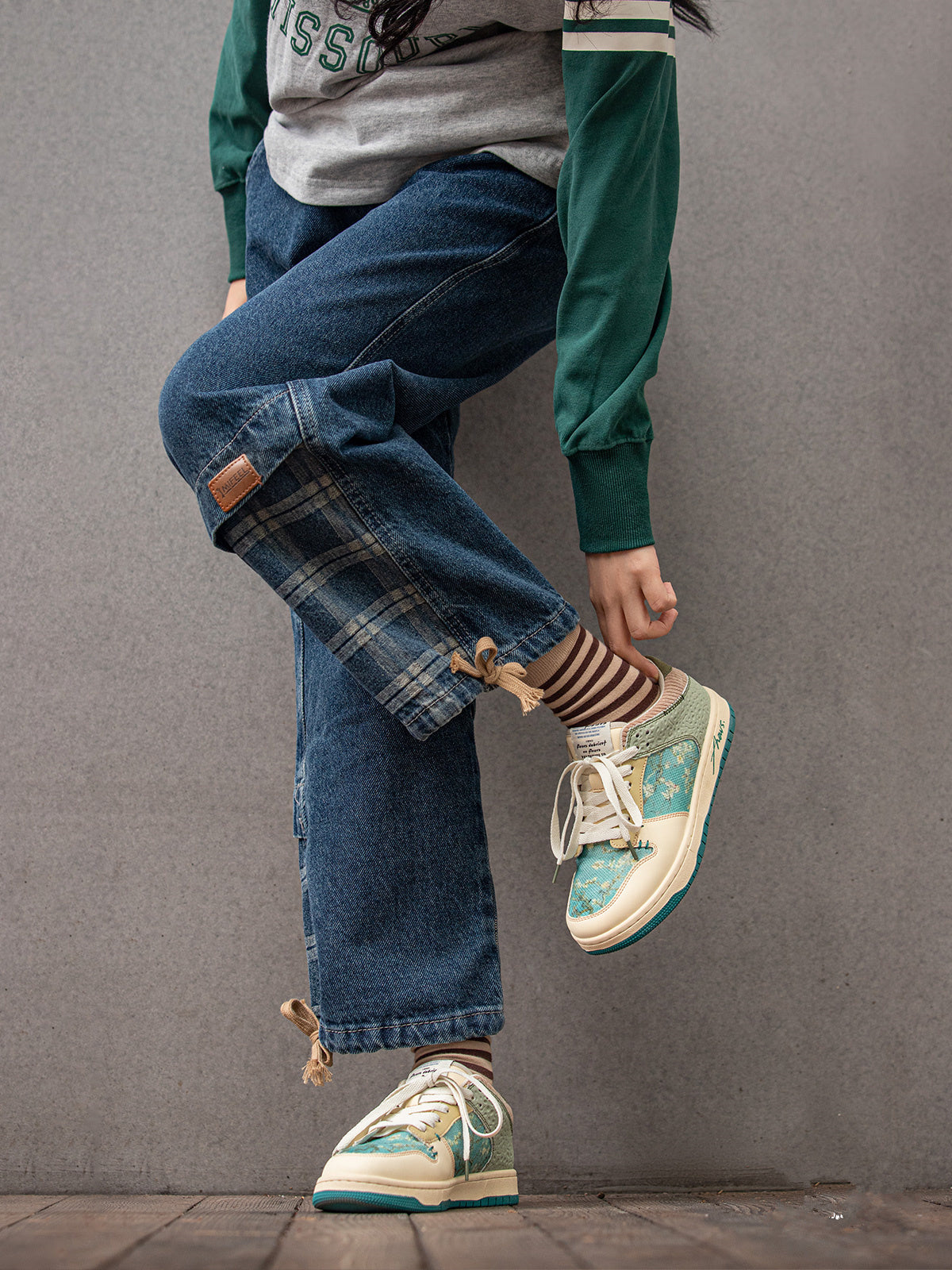 Stilvolle Damen & Herren Kunst-Sneakers mit Mandelblüten-Print – Arta