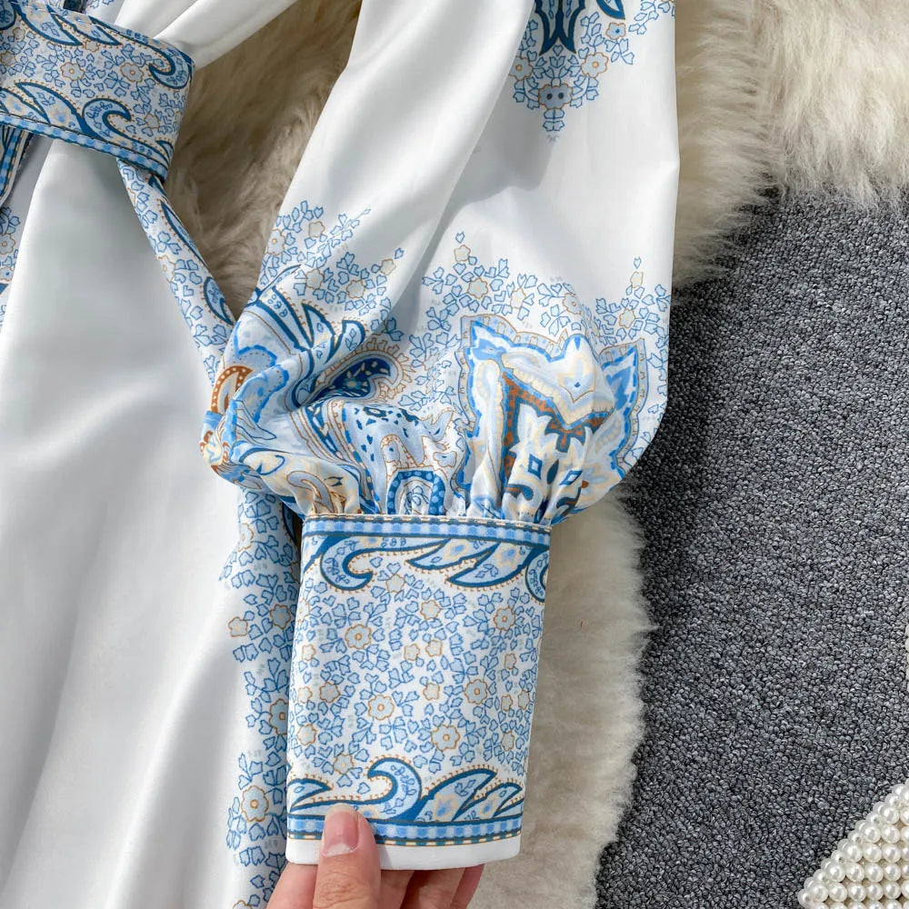 Petrin | Damen Kleid Mit Blumenmuster Gürtel