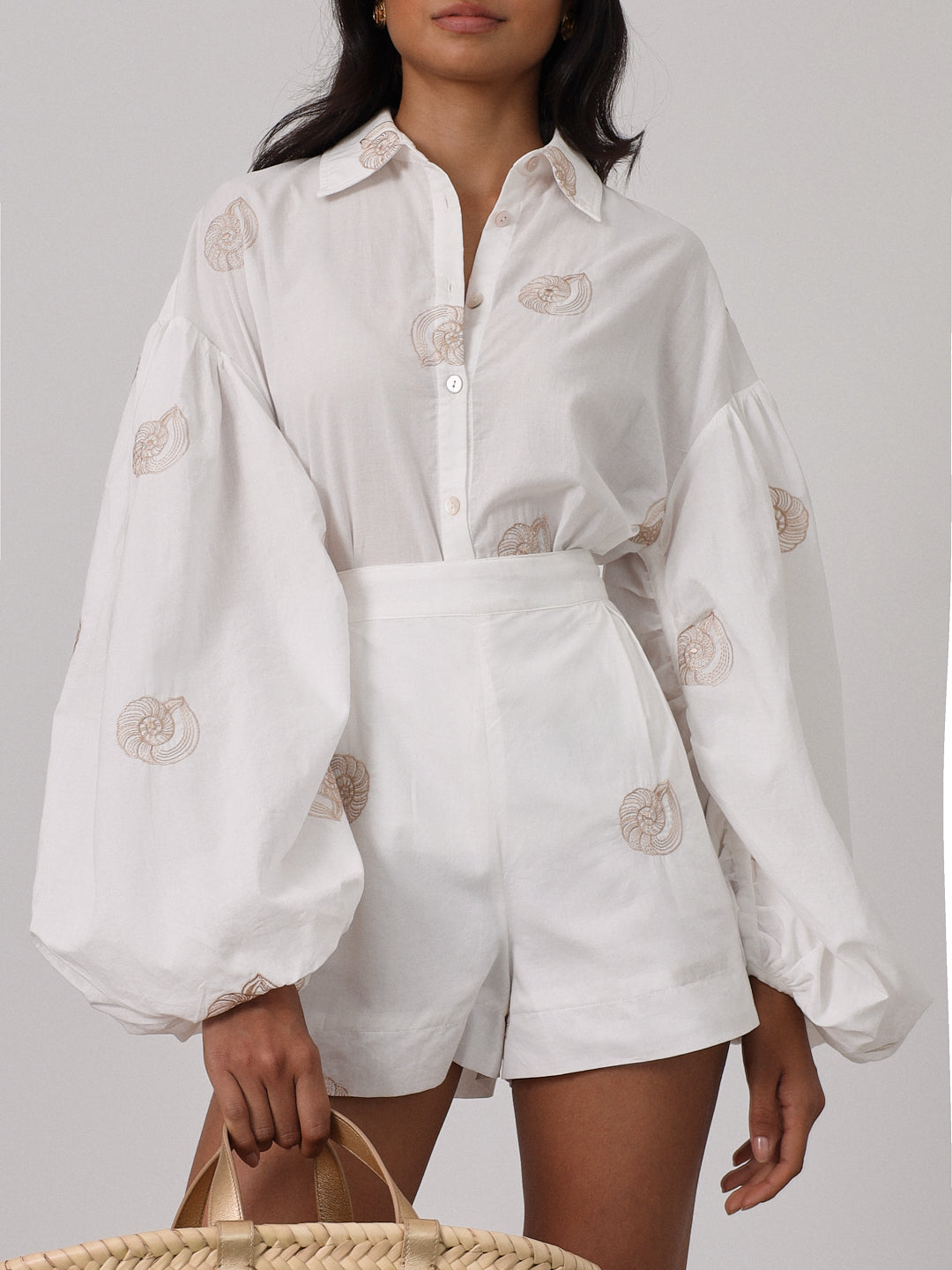 Robby | Bestickte Baumwollshorts in Weiß