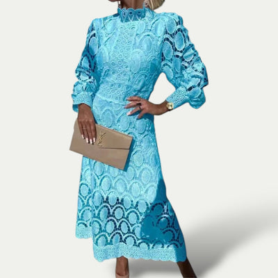 Alissa – Elegantes Spitzen-Midi-Kleid