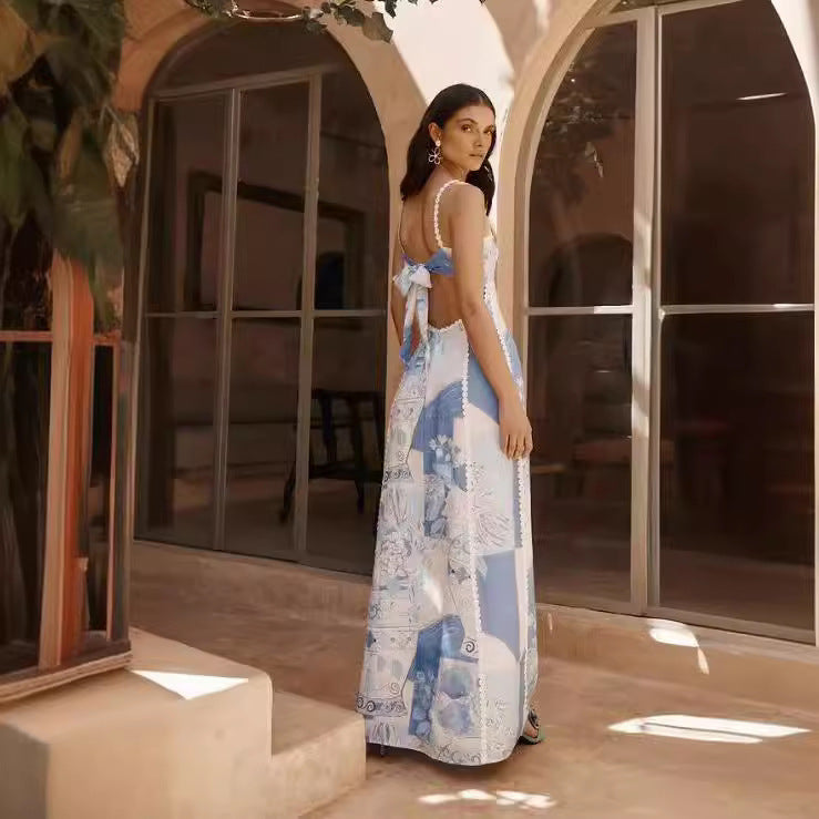 Briana | Blumenmuster Spitzen Trägerkleid mit sexy rückenfreiem Design und Schleifenverzierung