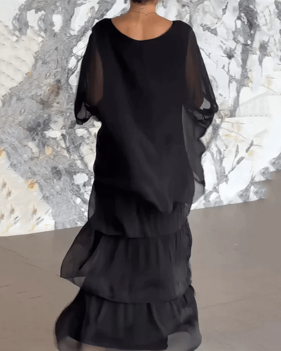 Calia - Lockeres Maxikleid mit Rundhalsausschnitt