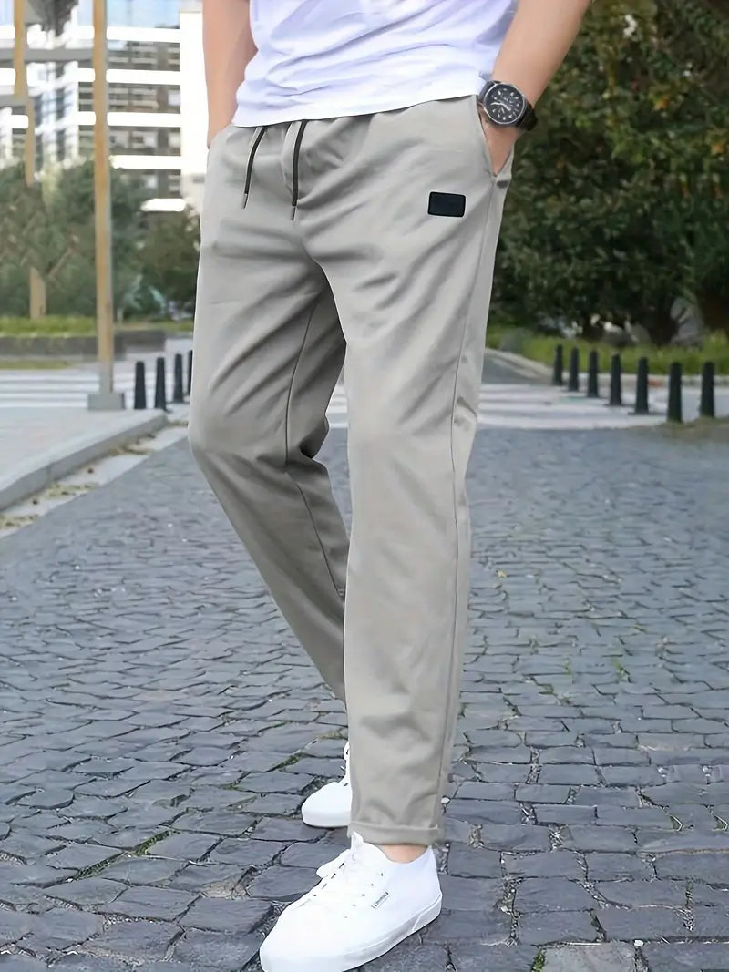 Modische, sportliche Stretch-Jogginghose mit Kordelzug und entspannter Taille