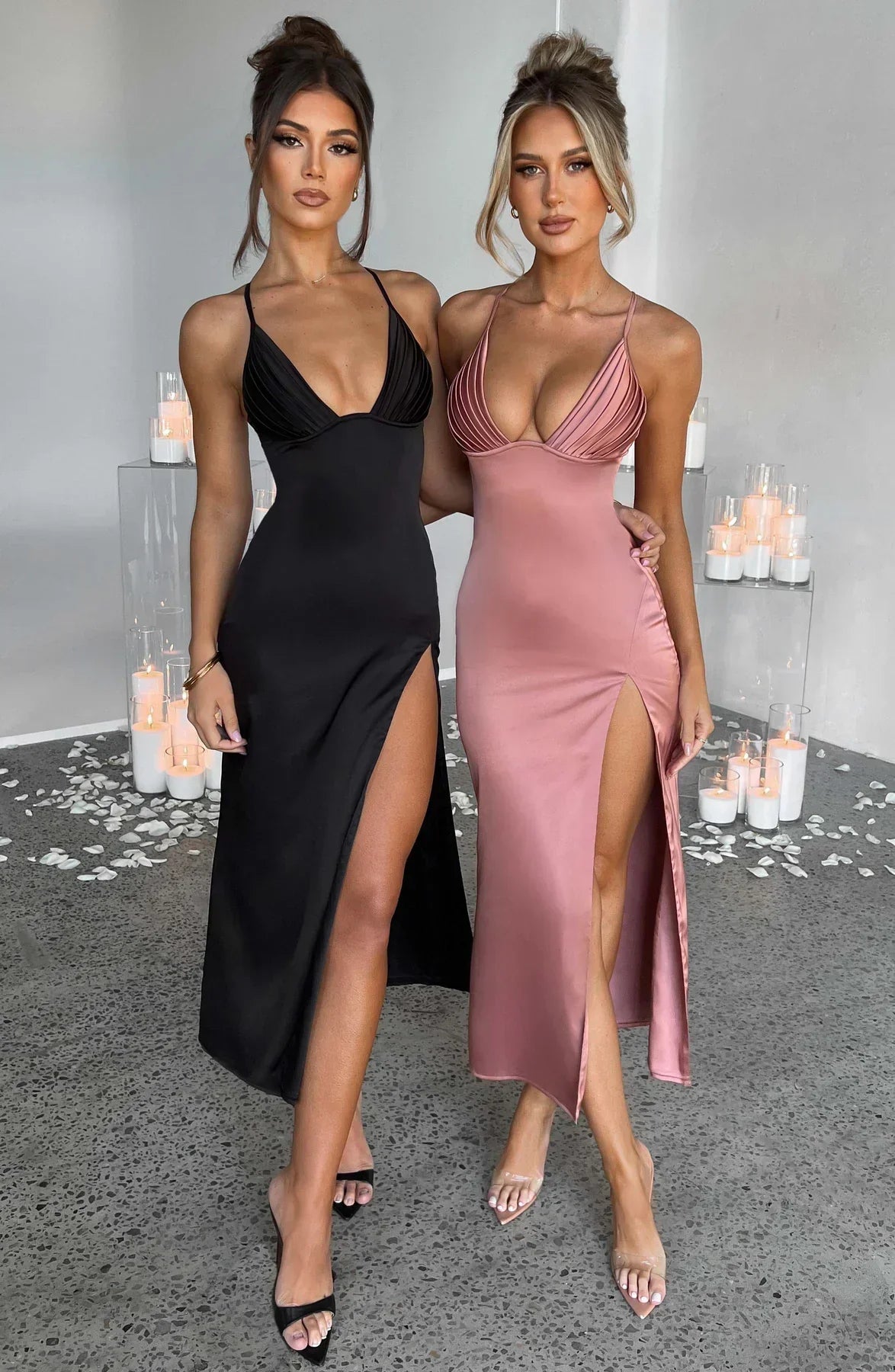 Elegantes Midikleid Mit Spaghettiträgern