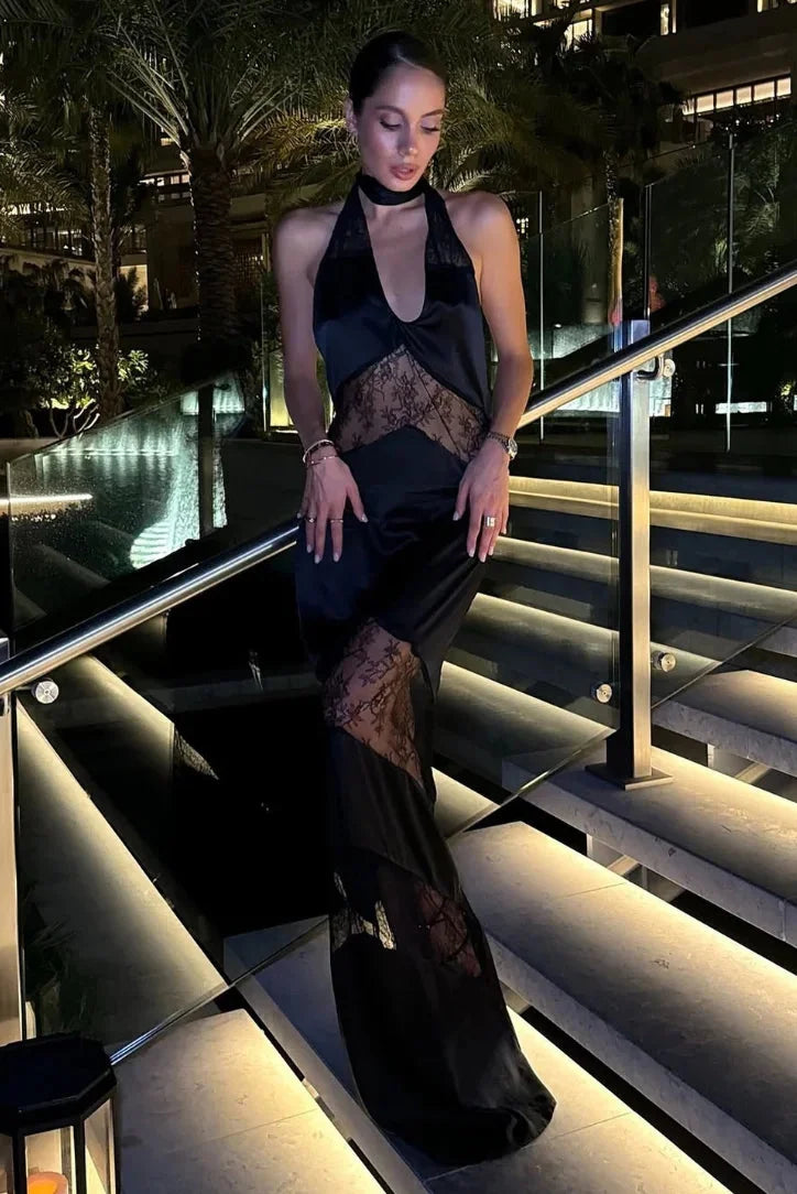 Damen Maxikleid mit Halfterkragen und Spitzendetails