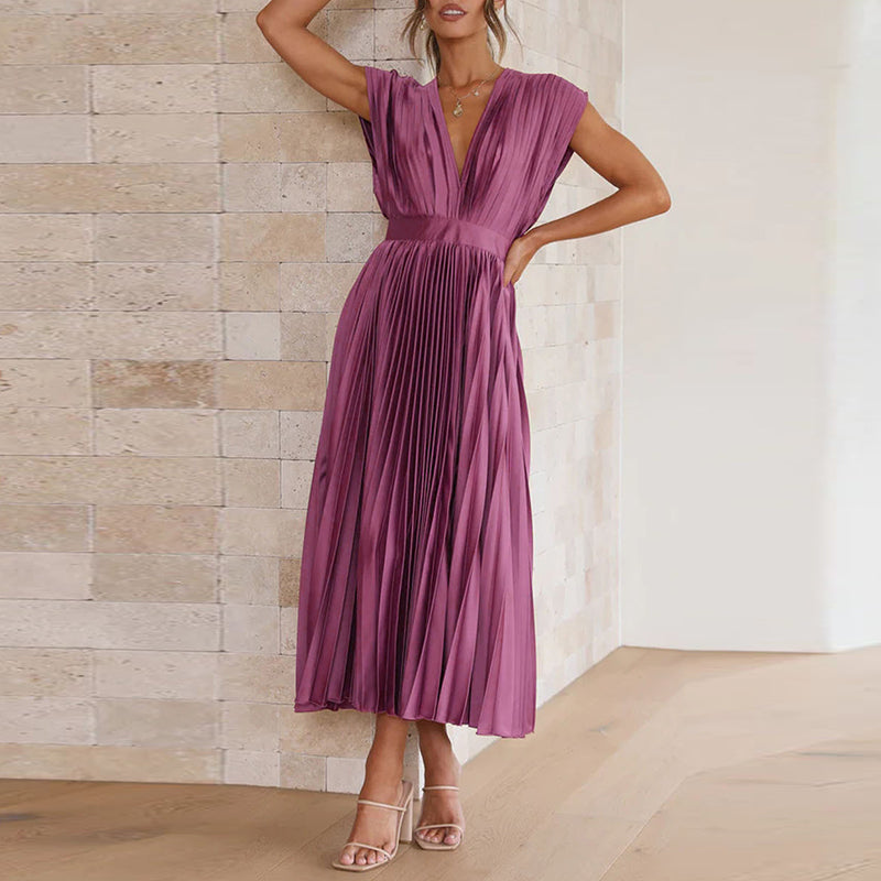 Maricar - Elegantes Kleid mit V-Ausschnitt Klassischer Stil
