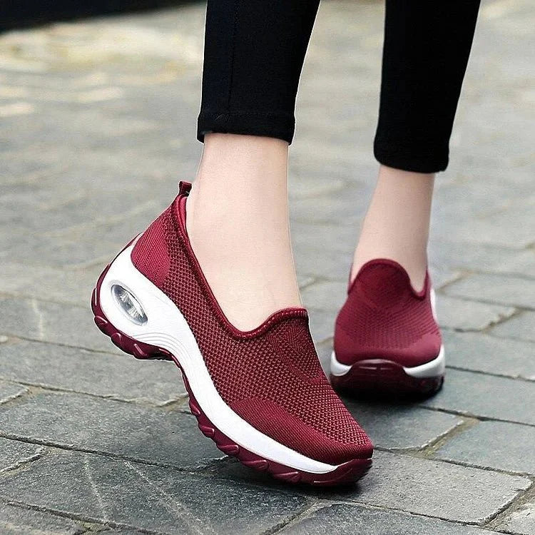 Emilia – Elegante Slip-On Sneaker mit Fußbett