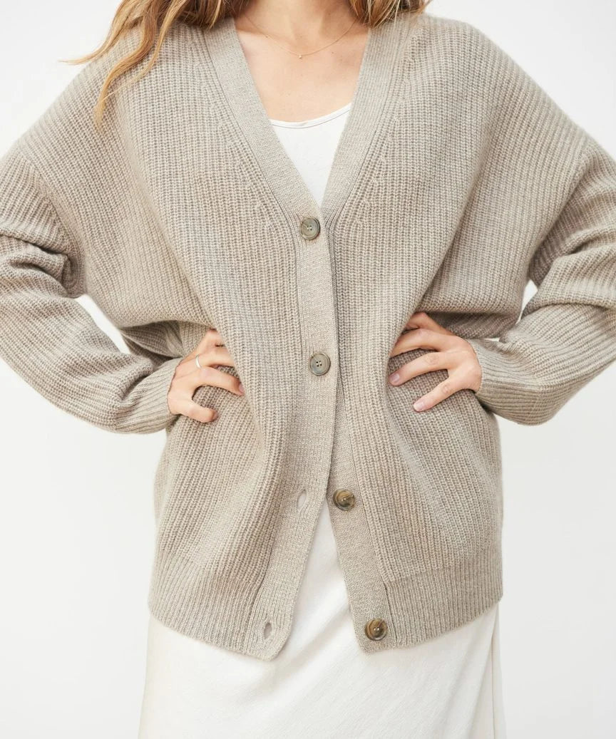 Gaia | Cardigan Kaschmir, Elegant und Vielseitig