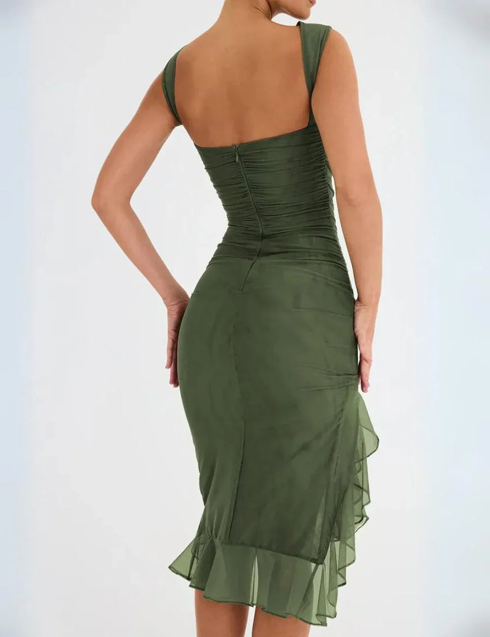 Unregelmäßiges Midikleid mit Rüschen