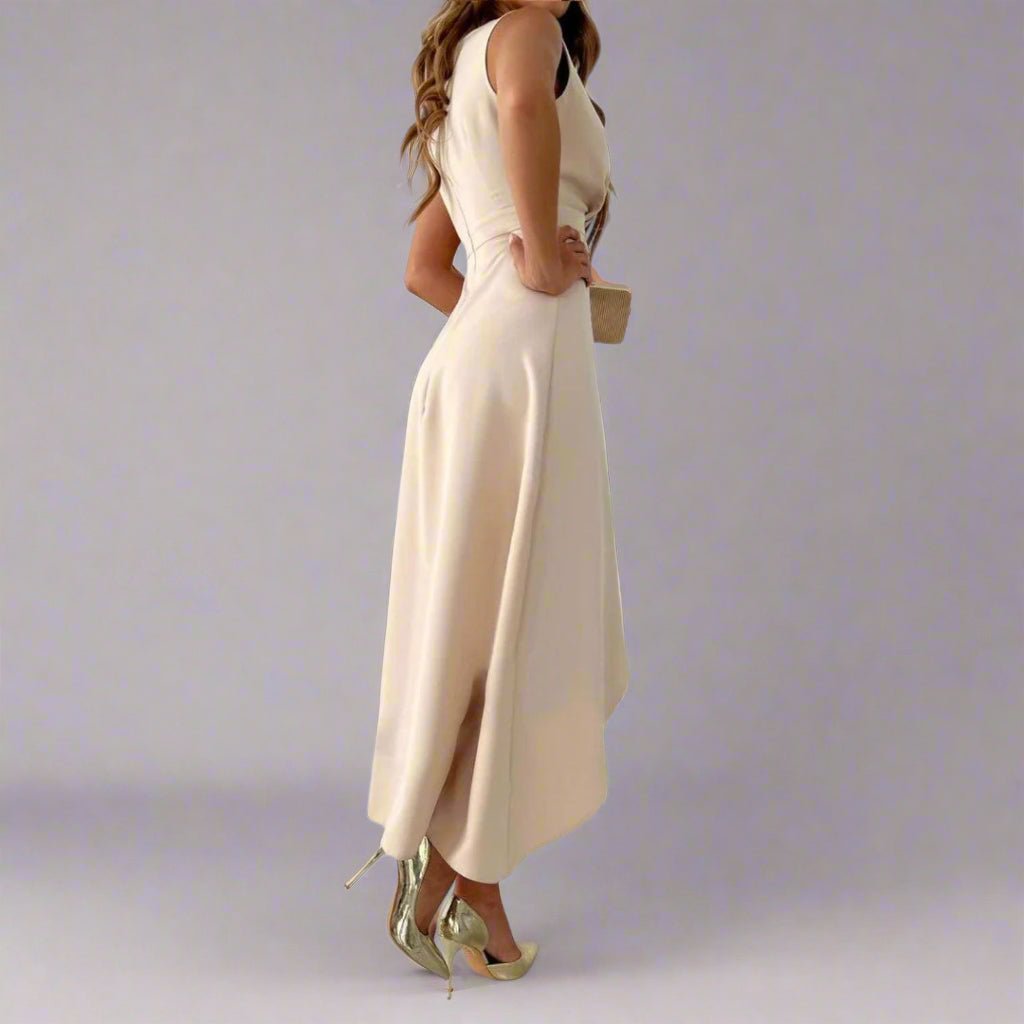 Hannah – Elegantes Satin Midi-Kleid tailliert